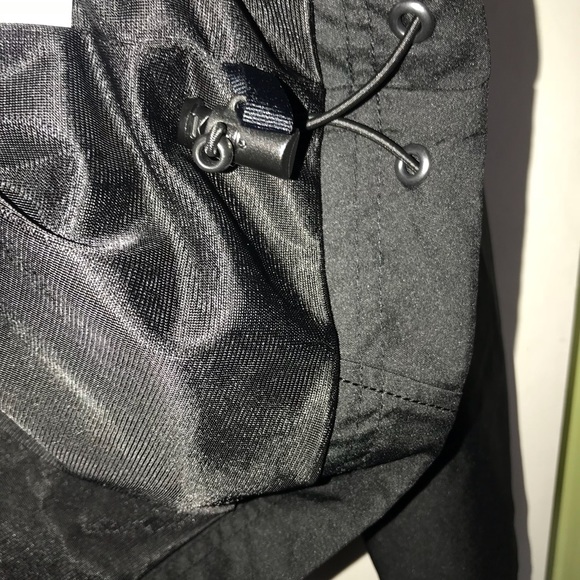 Cutter Buck - Picture 5 of 6